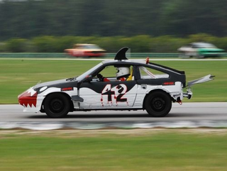 Illustration for article titled The Top 77 Lemons of the 24 Hours of LeMons South Spring 2010